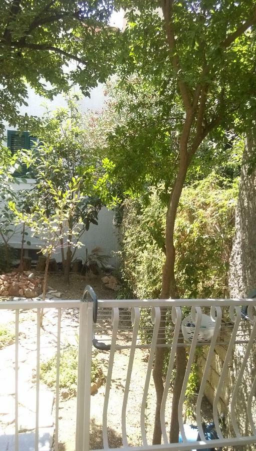 Apartman Restovic Bol Luaran gambar