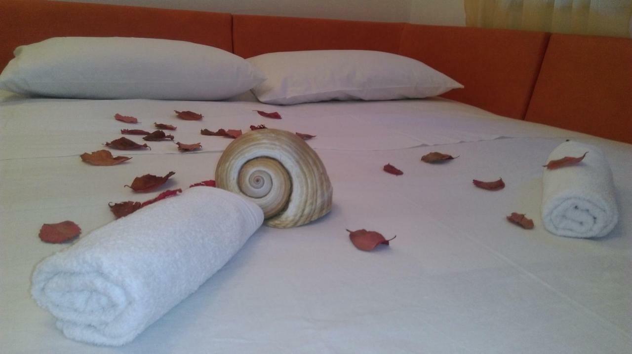 Apartman Restovic Bol Luaran gambar