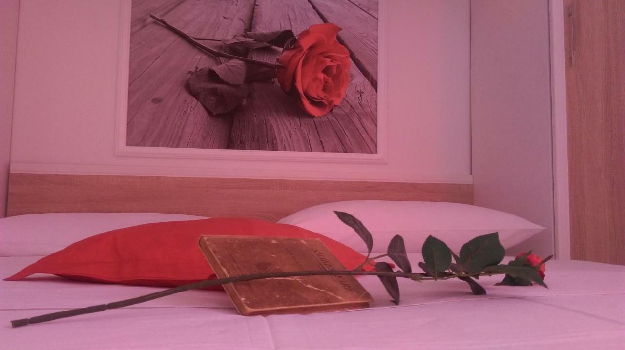 Apartman Restovic Bol Luaran gambar